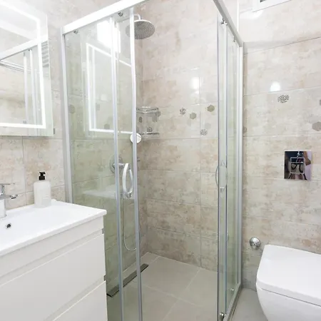 Silver A Villa *